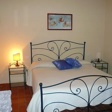 Apartment Il Gelso Di Mario Cortona
